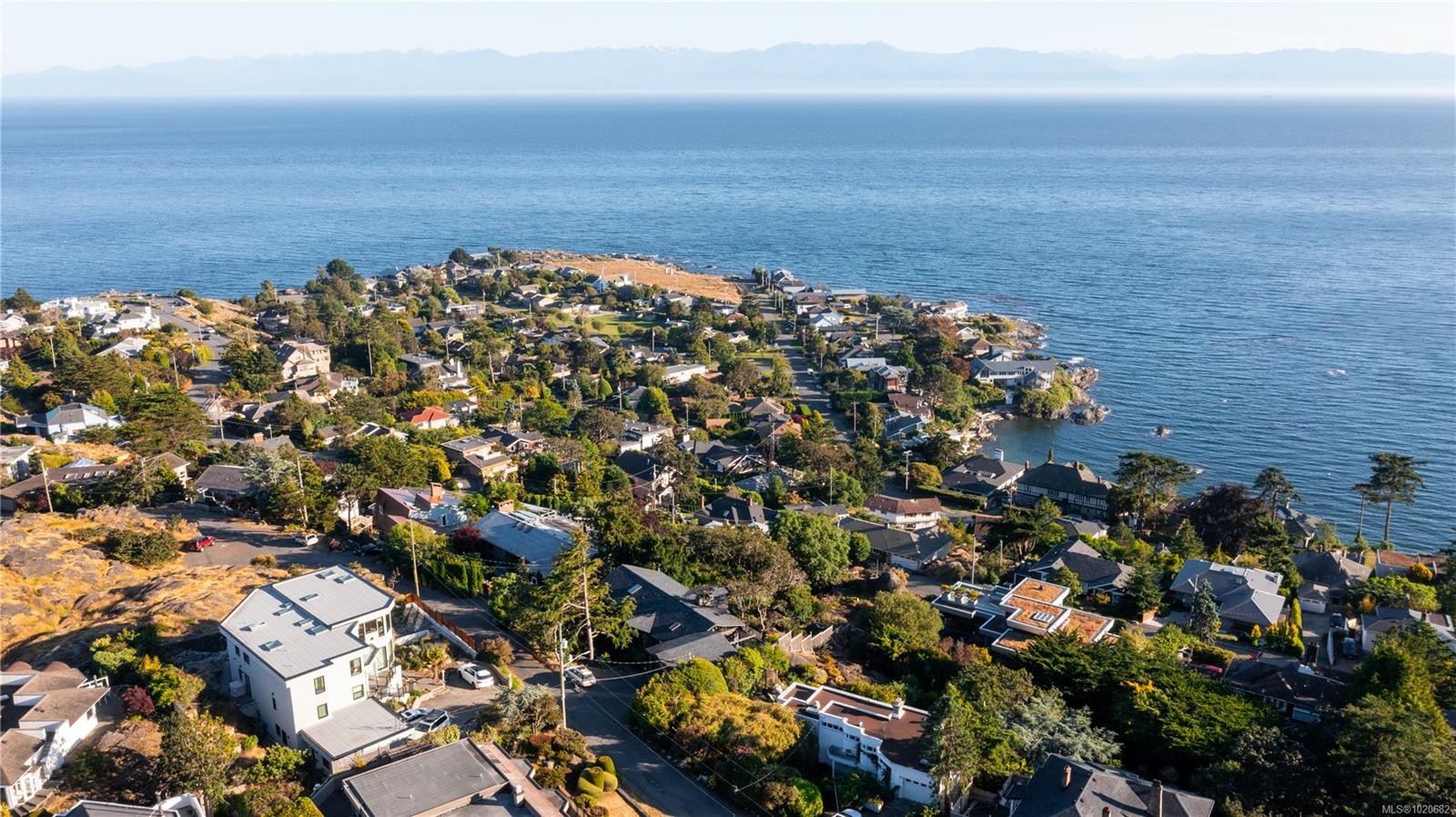 176 Barkley Terr, Oak Bay, BC