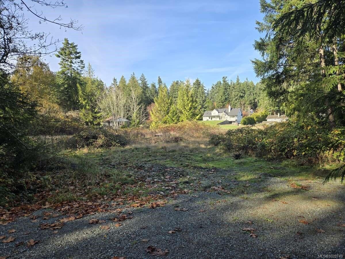 1216 Clayton Rd, North Saanich, BC