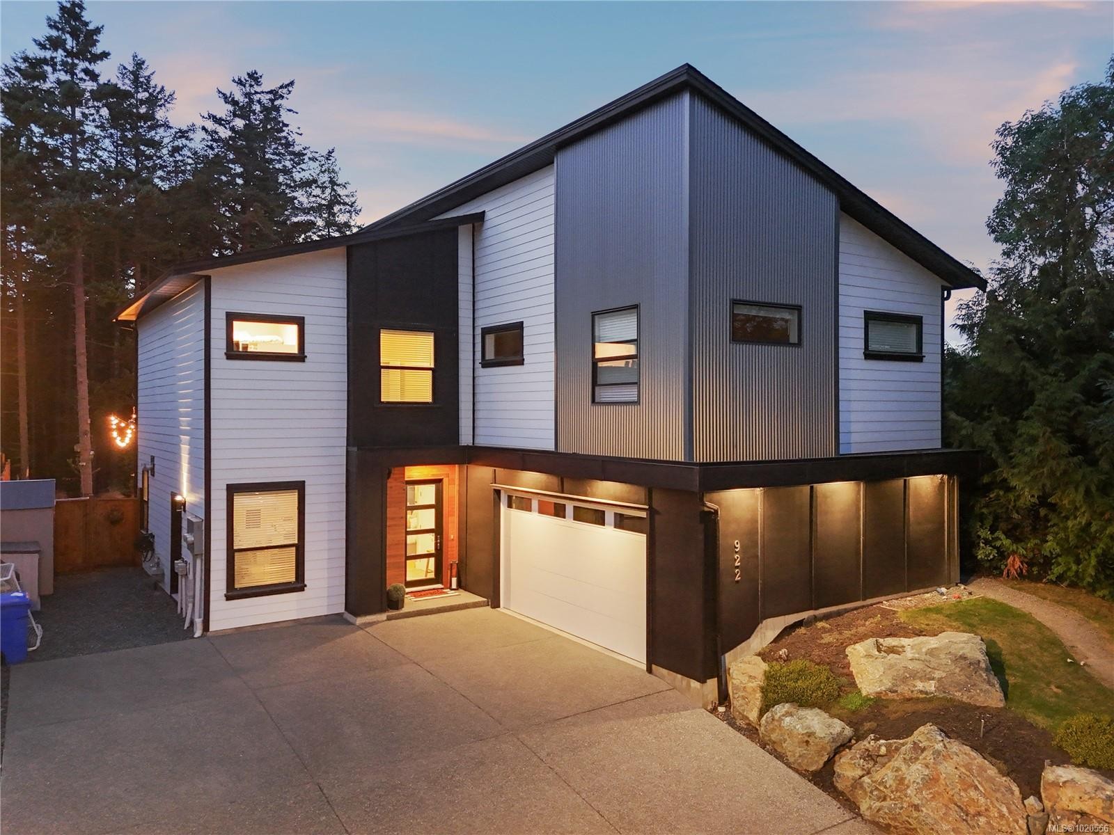 922 Greystone Pl, Langford, BC