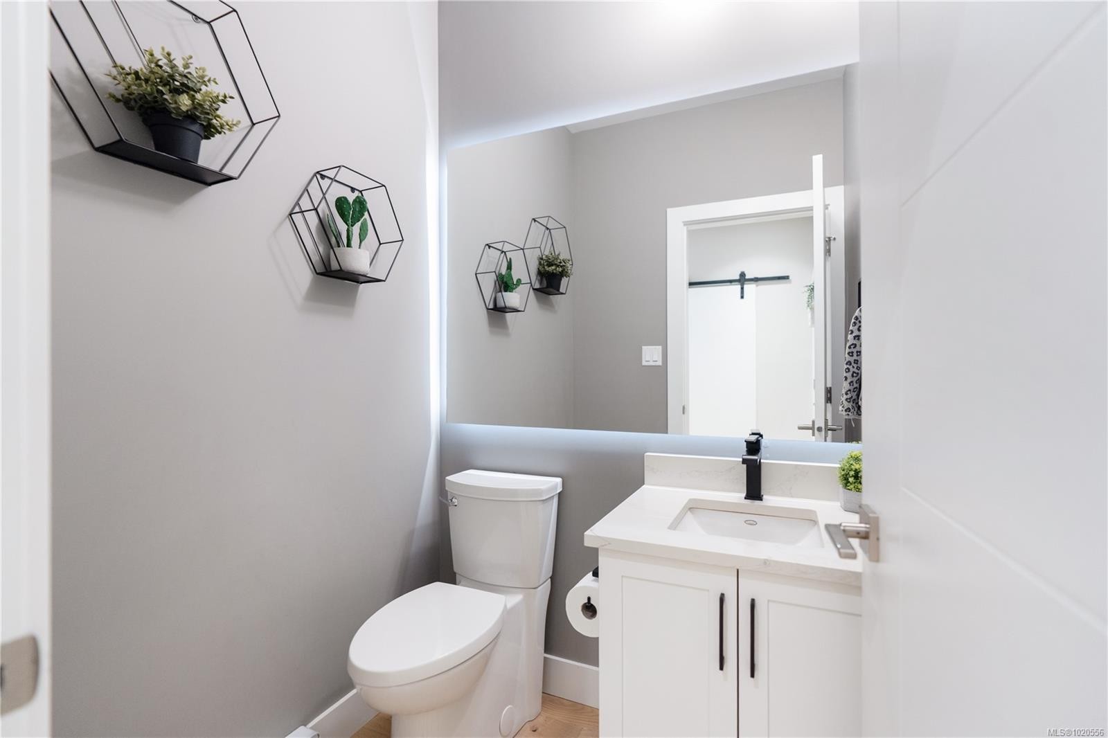 922 Greystone Pl, Langford, BC