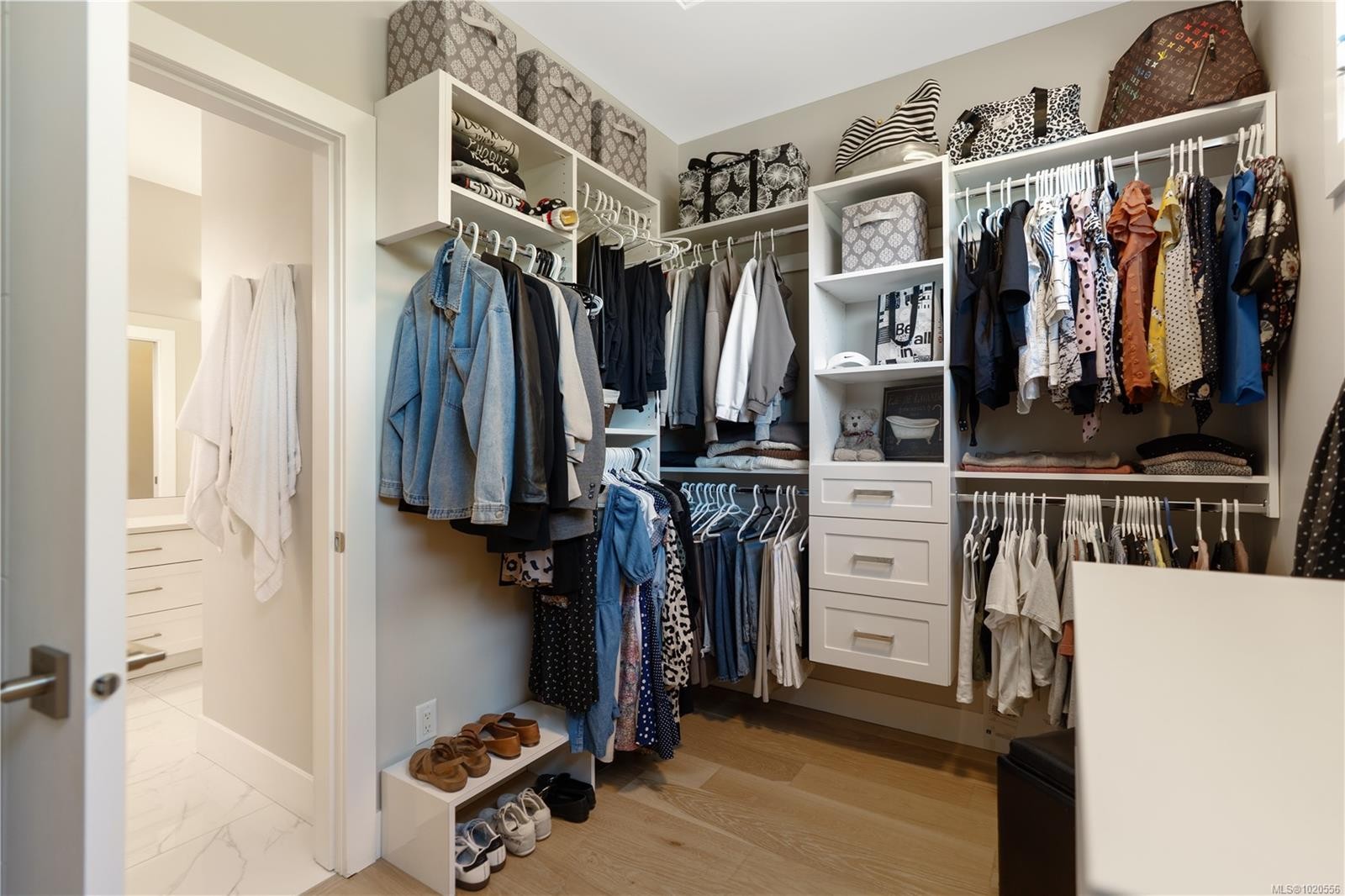 922 Greystone Pl, Langford, BC