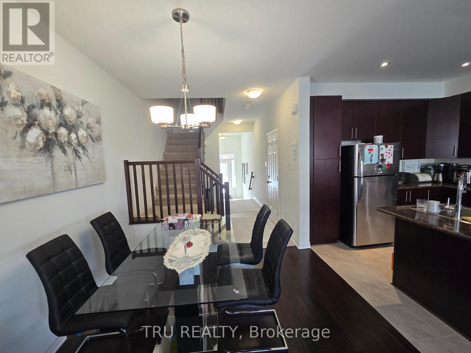 534 Rioja Street, Ottawa, ON - Indoor