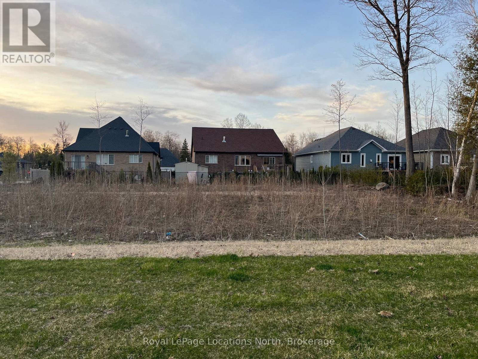 13 Pt 2 Mapleside Drive, Wasaga Beach, ON