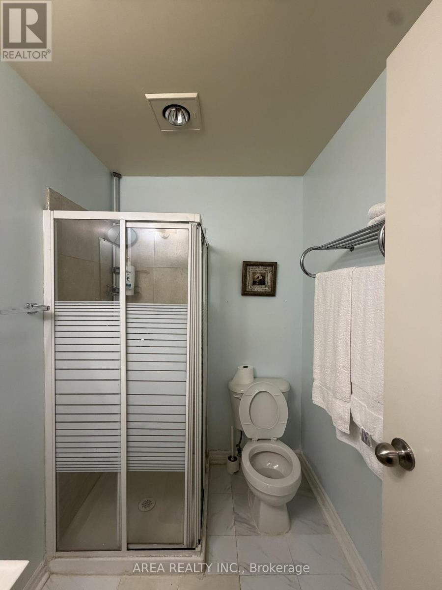 135 Jarvis Street, Toronto, ON