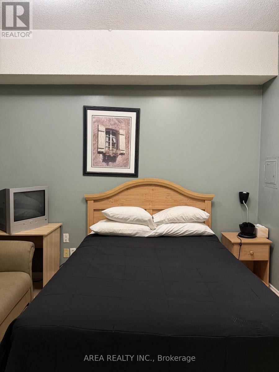 135 Jarvis Street, Toronto, ON