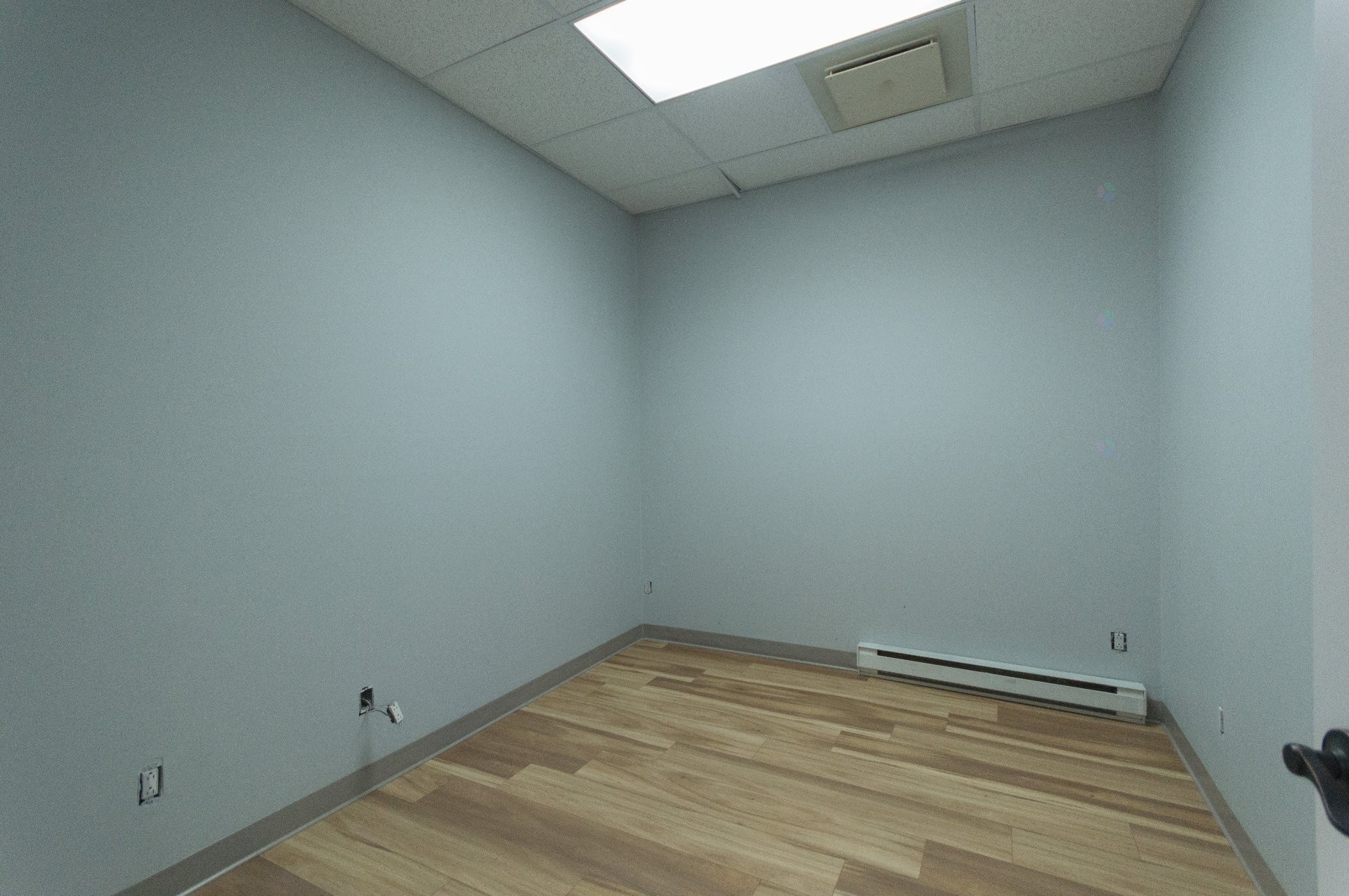 Autre - 100-268 Boul. Pierre-Boursier, Châteauguay, QC - Indoor Photo Showing Other Room