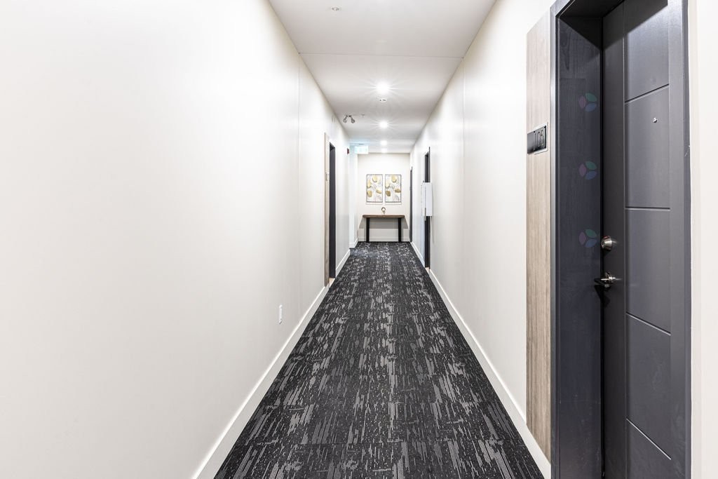 Corridor - 101-555 - 565 Rue René-Lecavalier, Terrebonne (Terrebonne), QC - Indoor Photo Showing Other Room