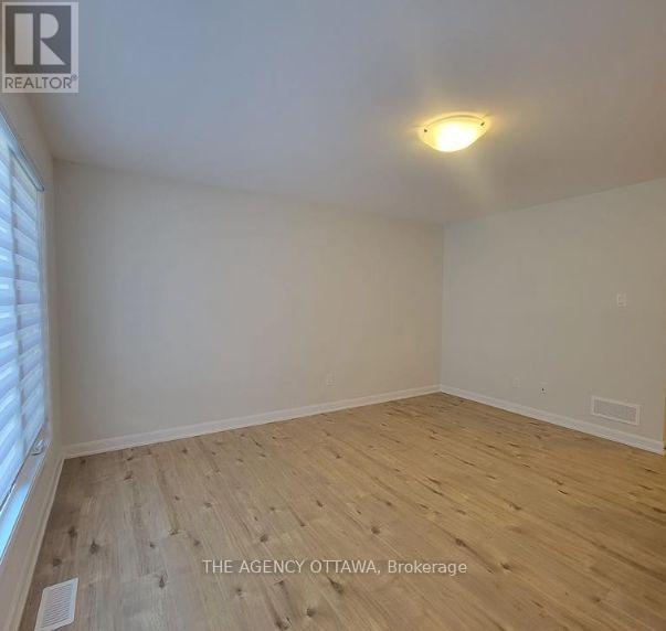 12 - 401 Glenroy Gilbert Drive, Ottawa, ON - Indoor Photo Showing Other Room