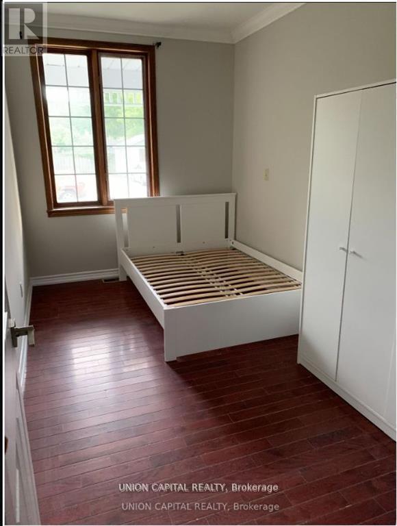 38 Ward Avenue, Hamilton, ON - Indoor Photo Showing Other Room