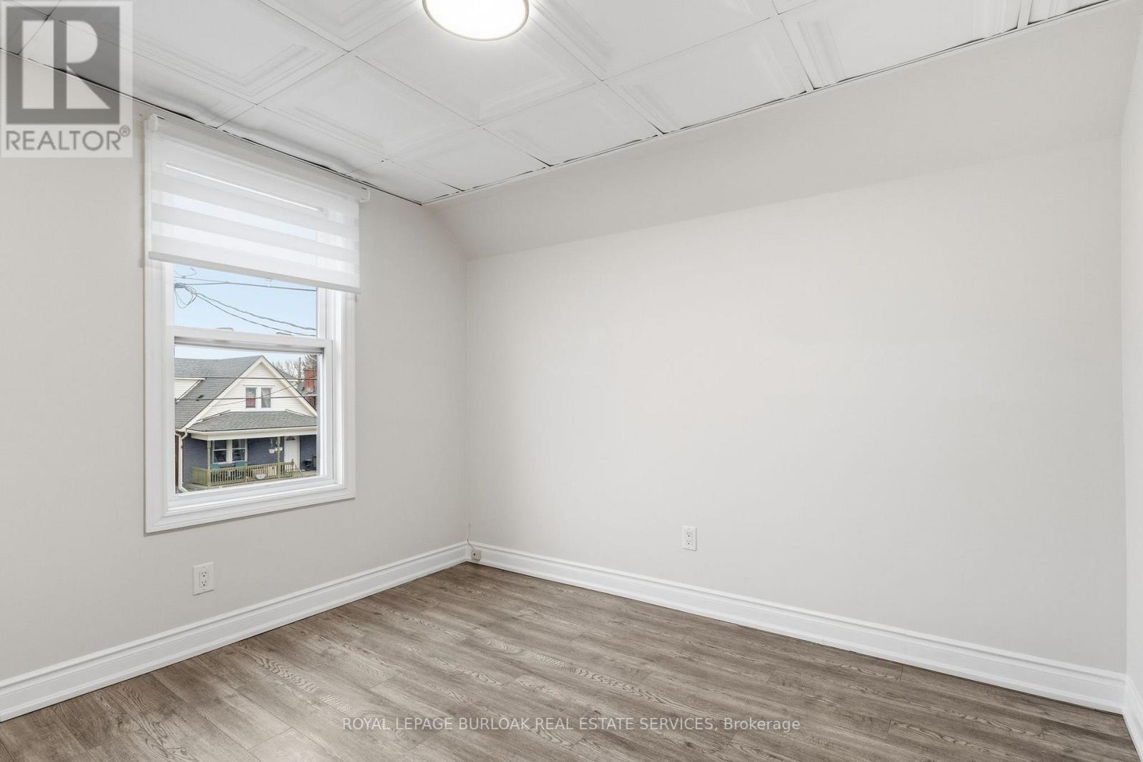 71 Glendale Avenue N, Hamilton, ON - Indoor Photo Showing Other Room