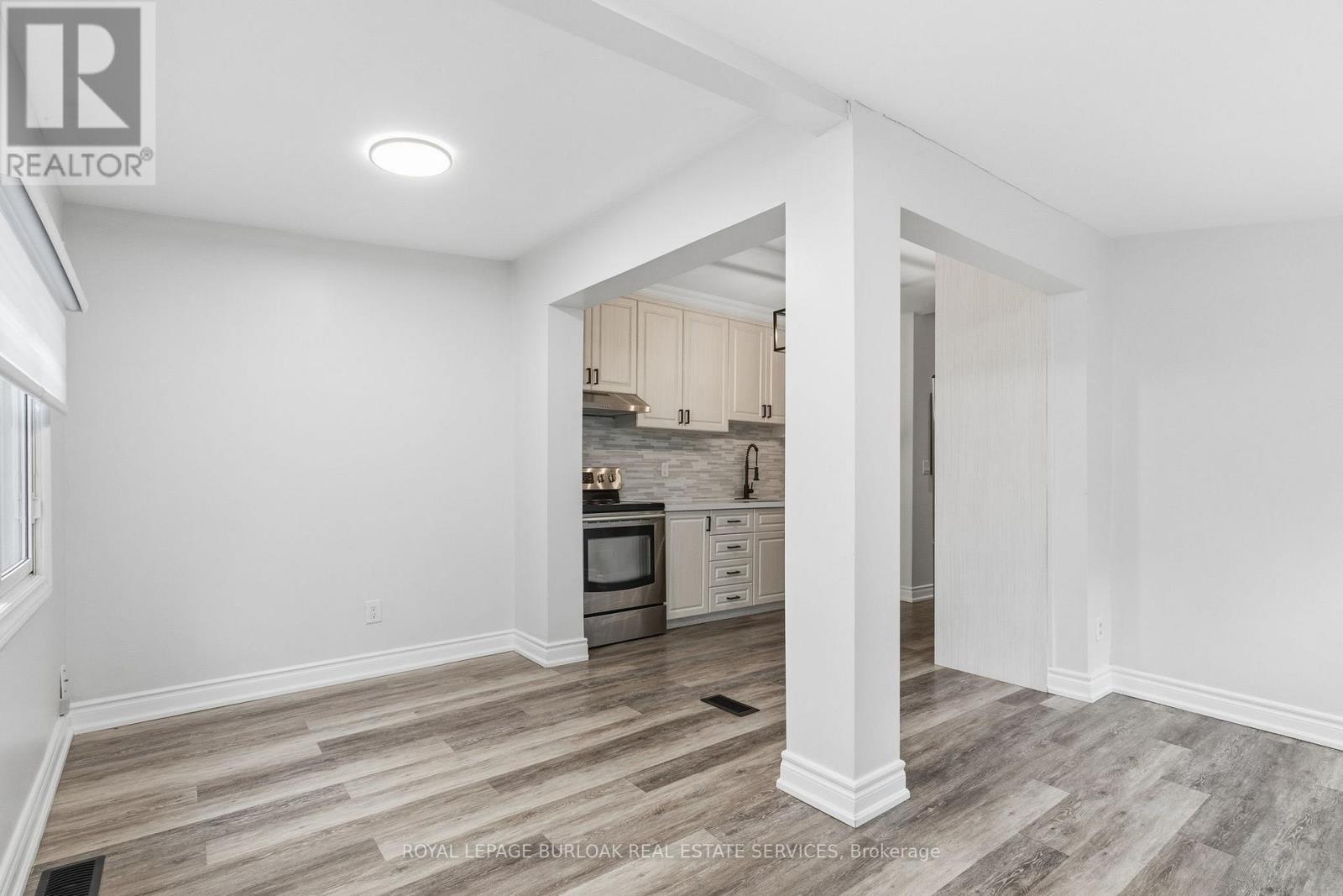 71 Glendale Avenue N, Hamilton, ON - Indoor