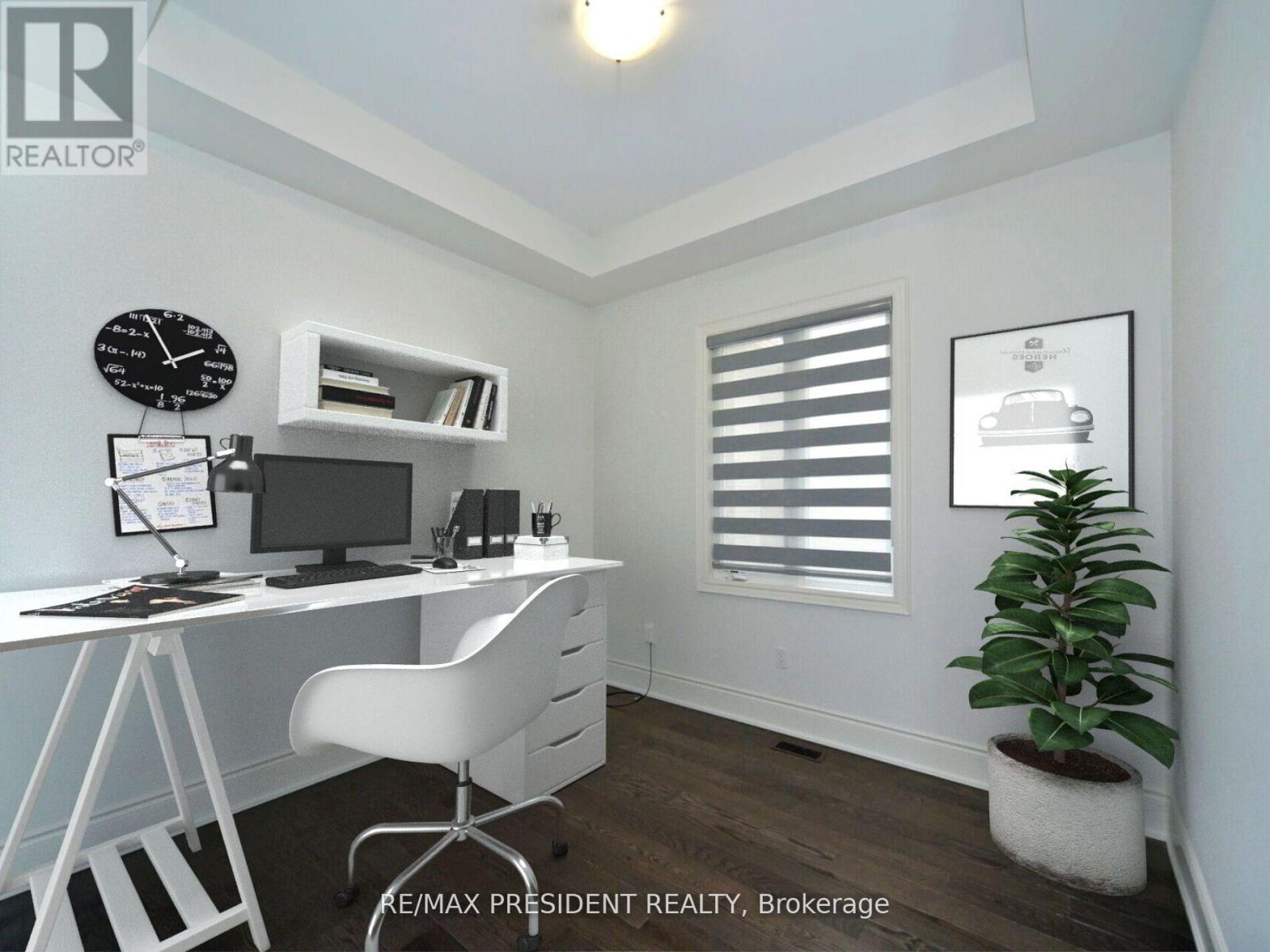 210 Mckean Drive, Whitchurch-Stouffville, ON - Indoor Photo Showing Office