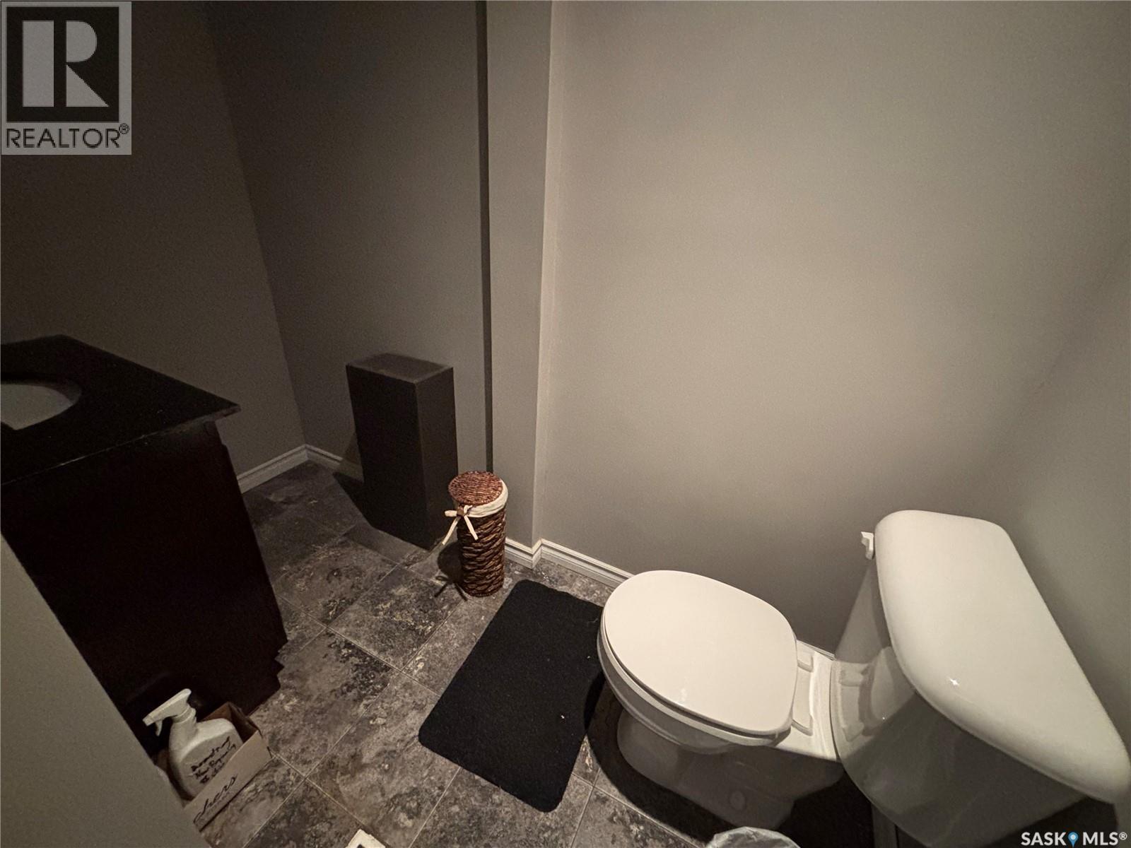 113 & 115 Main Street, Melfort, SK