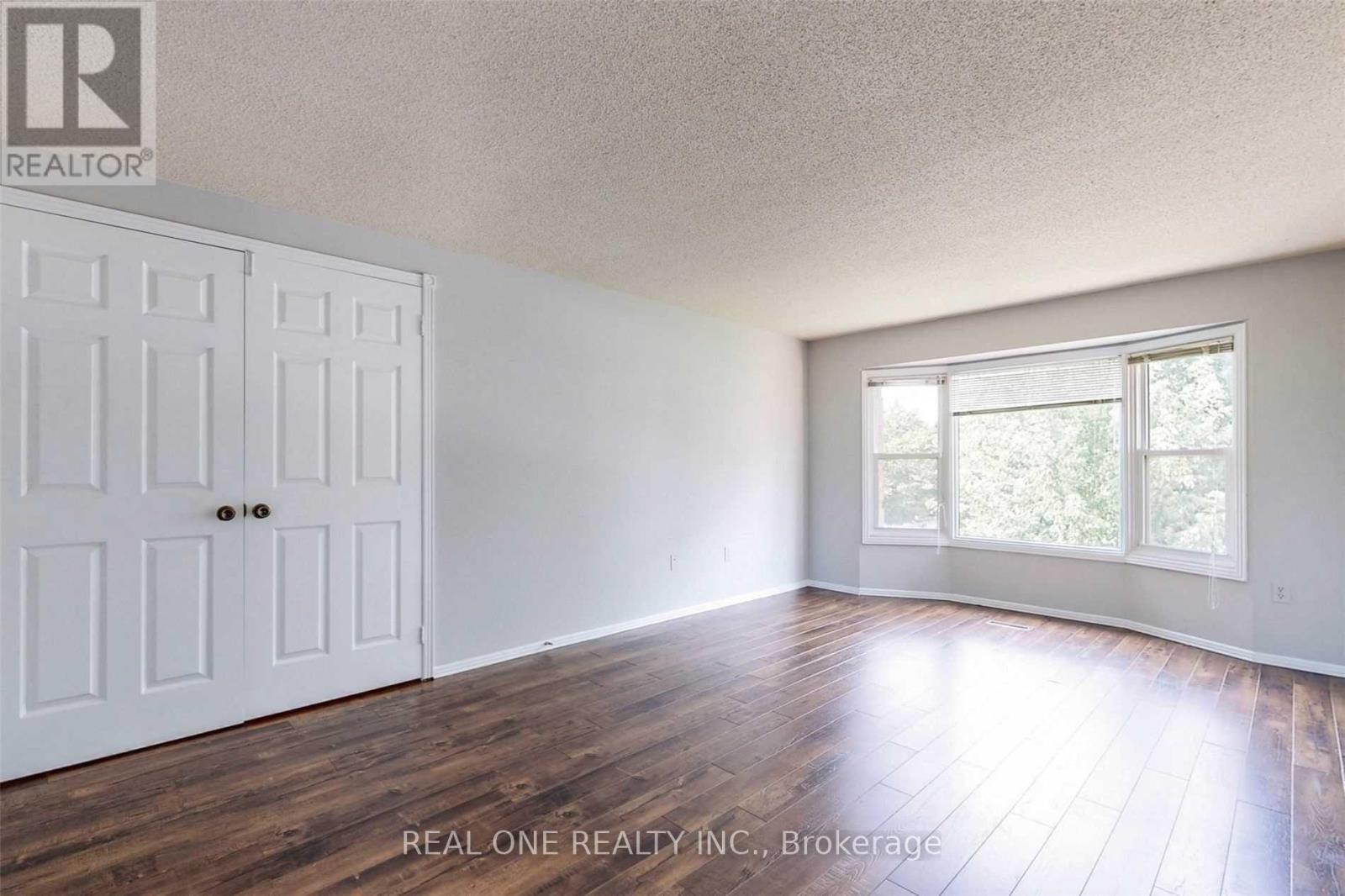 41 Meyer Circle, Markham, ON - Indoor Photo Showing Other Room