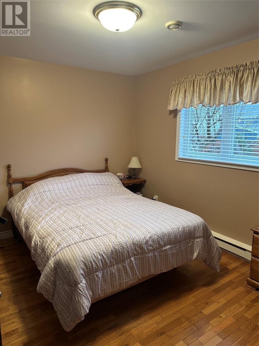 29 Ashgrove Drive, Paradise, NL - Indoor Photo Showing Bedroom