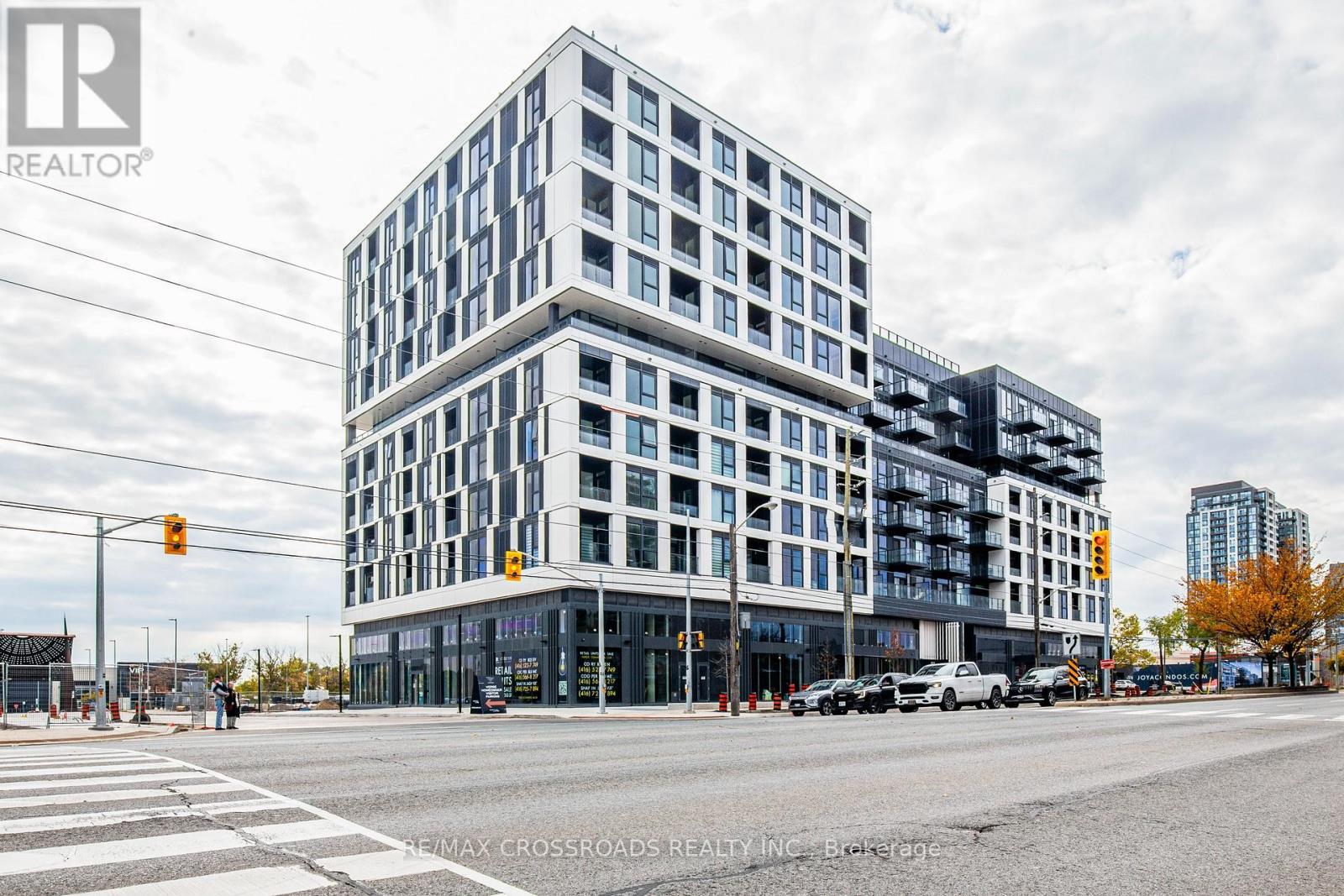 614 - 1037 The Queensway, Toronto, ON - Outdoor With Balcony With Facade