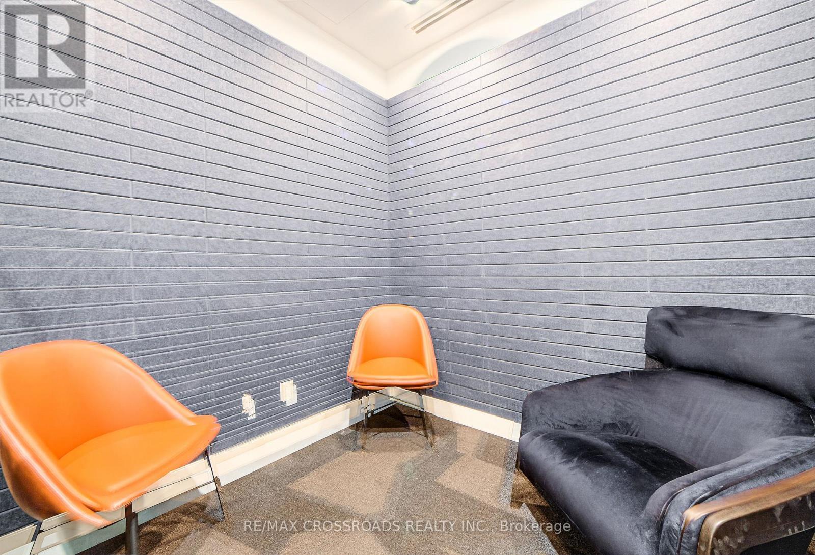 614 - 1037 The Queensway, Toronto, ON -