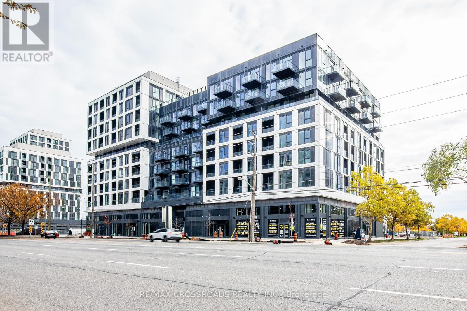 614 - 1037 The Queensway, Toronto, ON - Outdoor With Facade