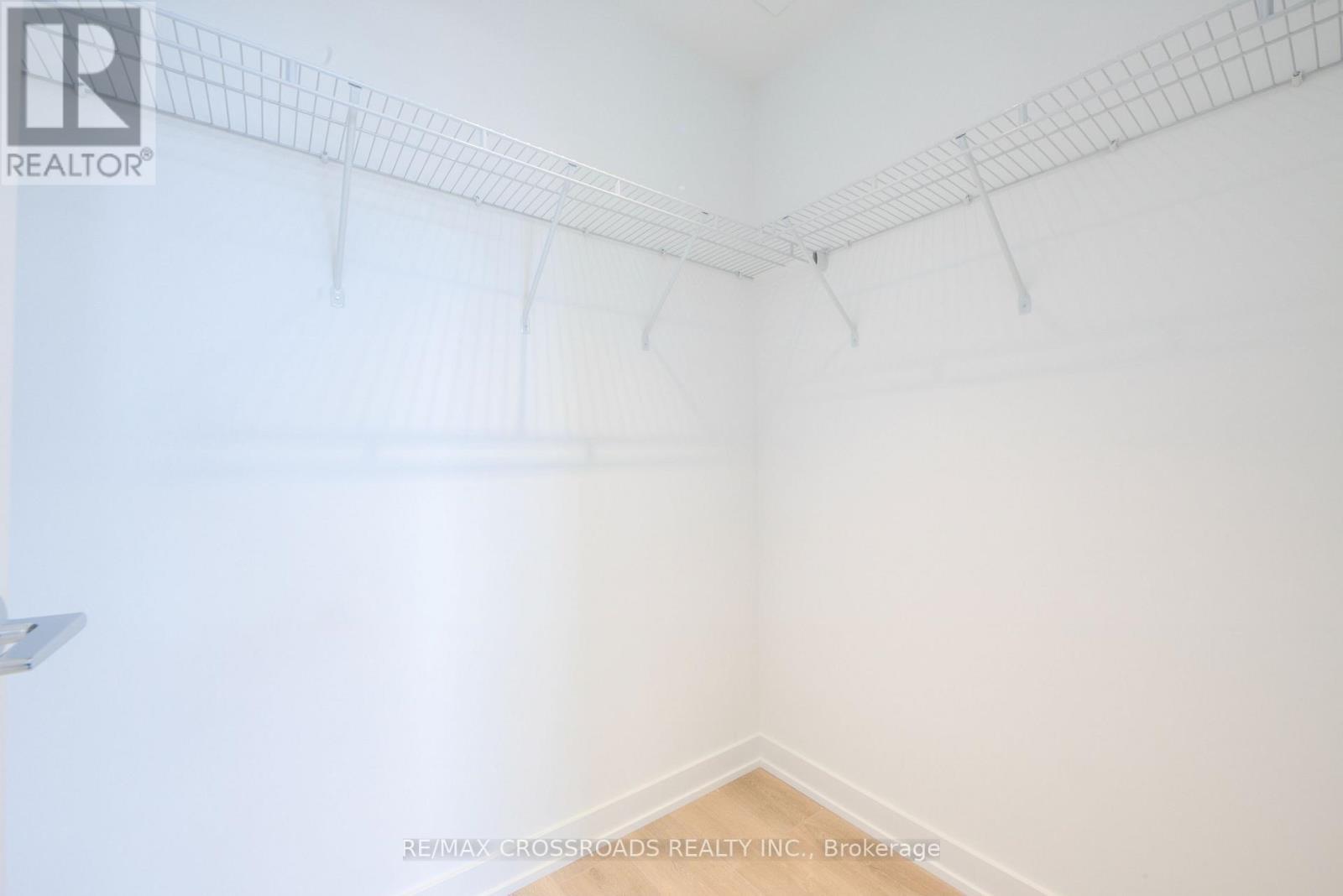 614 - 1037 The Queensway, Toronto, ON - Indoor With Storage