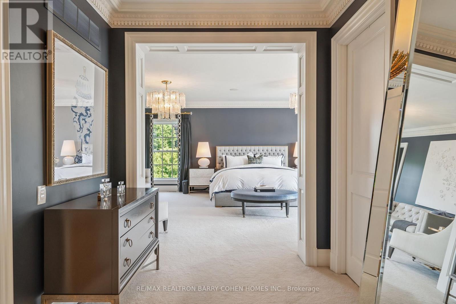 91 Fairfield Drive, King, ON - Indoor Photo Showing Bedroom