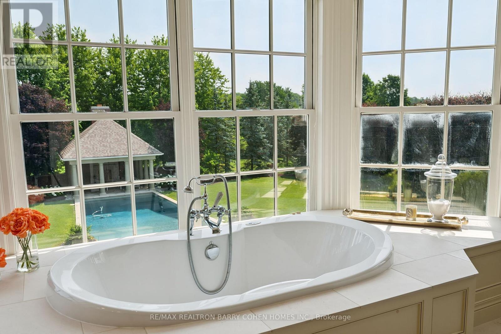 91 Fairfield Drive, King, ON - Indoor