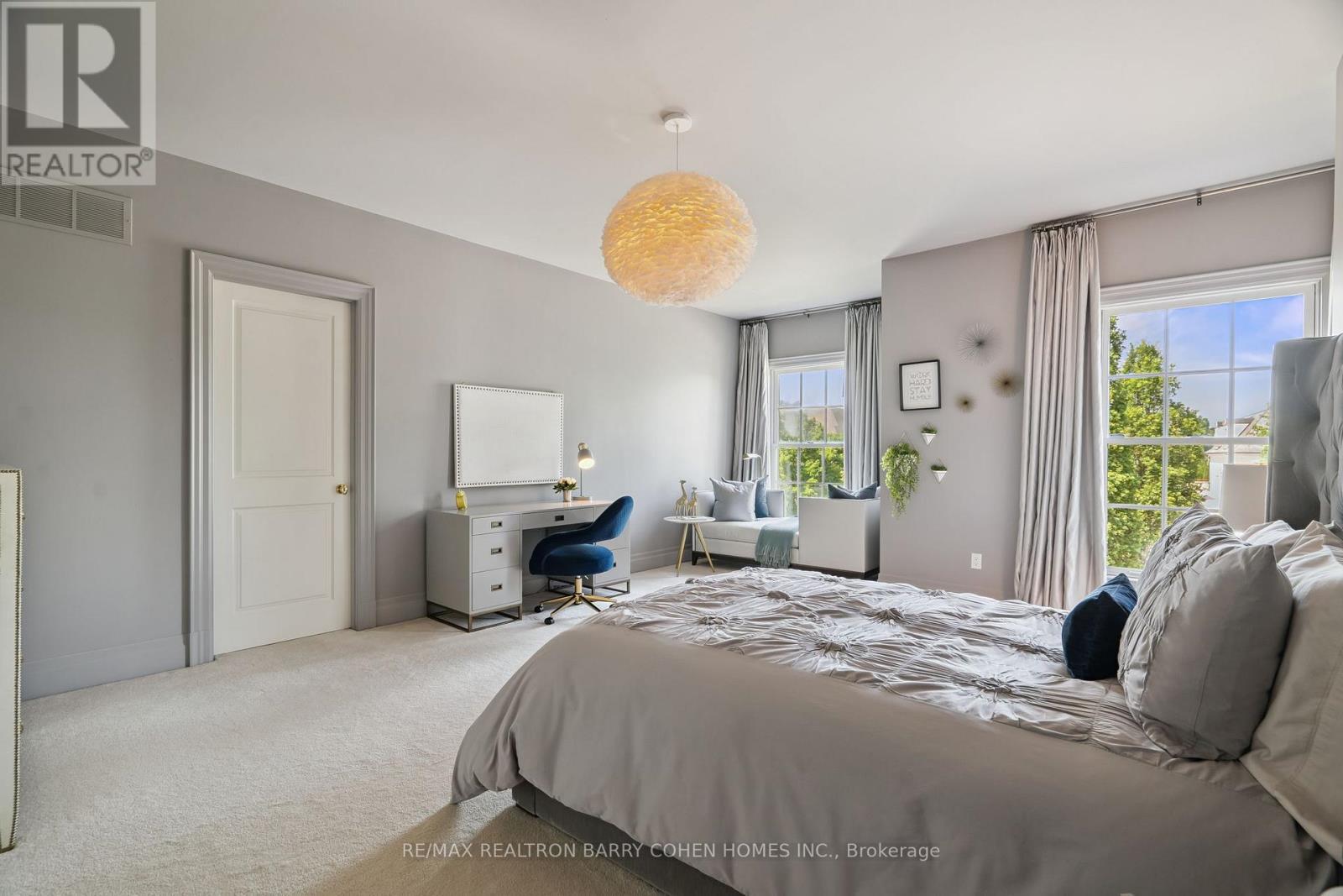 91 Fairfield Drive, King, ON - Indoor Photo Showing Bedroom