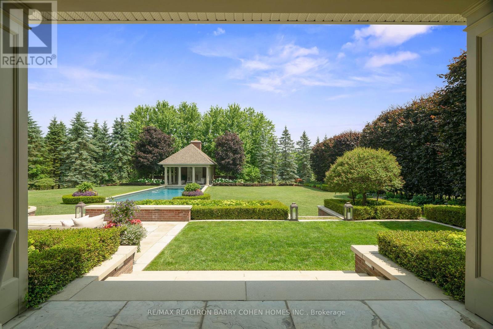 91 Fairfield Drive, King, ON - Outdoor