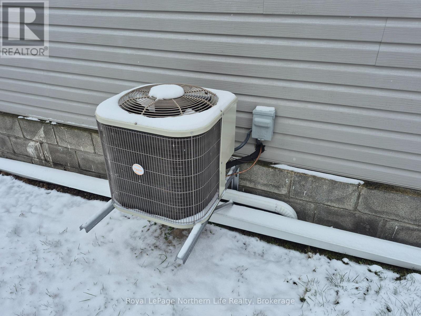 431 Brydges Street, Mattawa, ON - Outdoor With Exterior