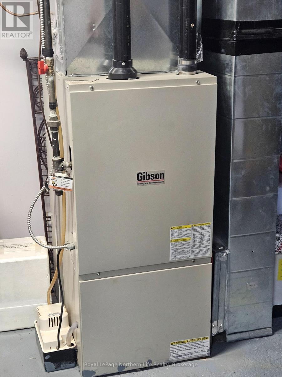 431 Brydges Street, Mattawa, ON - Indoor Photo Showing Basement