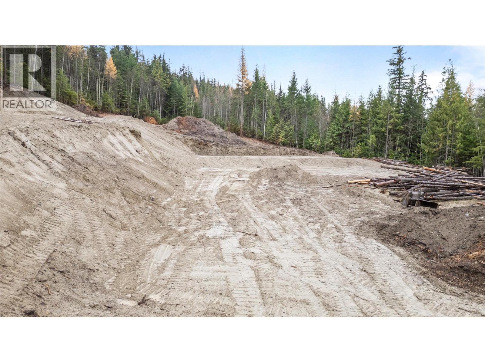 6222 Eagle Bay Road, Eagle Bay, BC