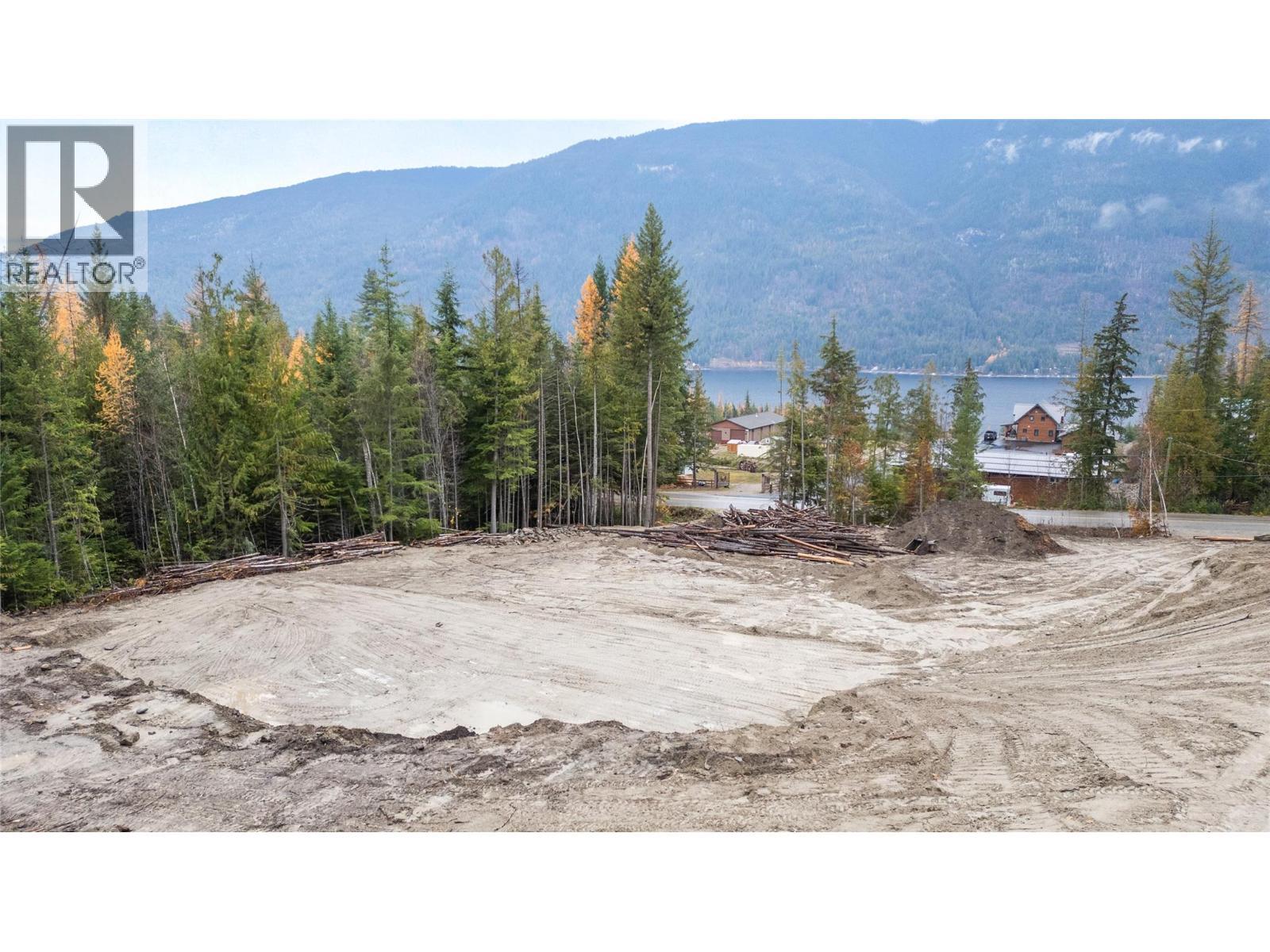 6222 Eagle Bay Road, Eagle Bay, BC