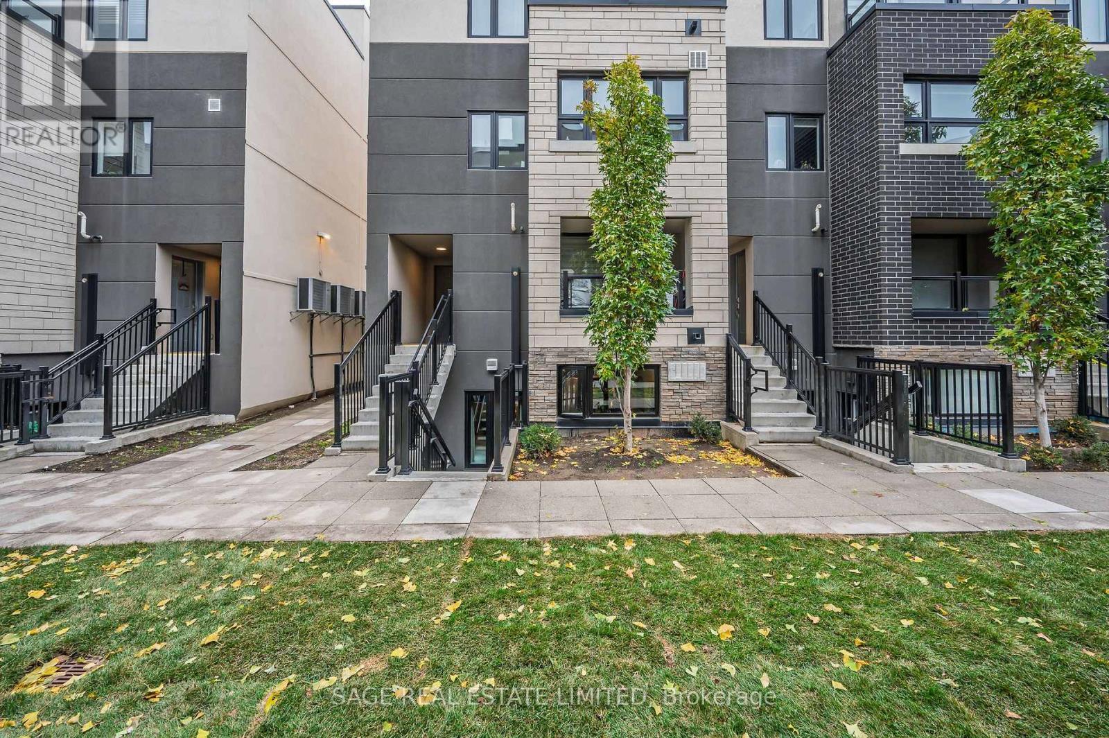 201 - 1137 Cooke Boulevard, Burlington, ON - Outdoor