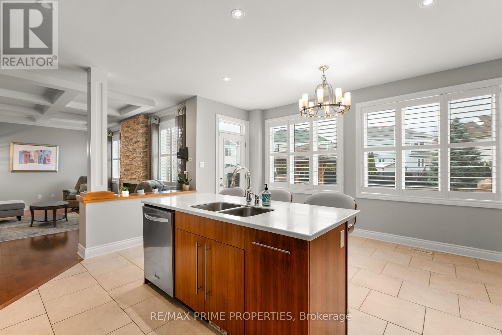 72 Branthaven Street, Ottawa, ON - Indoor Photo Showing Kitchen With Double Sink