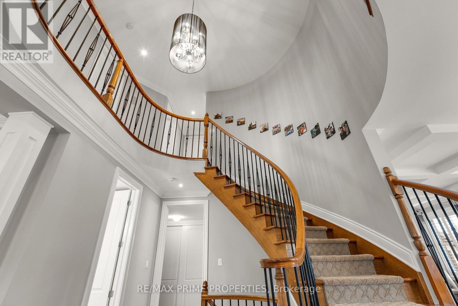 72 Branthaven Street, Ottawa, ON - Indoor Photo Showing Other Room