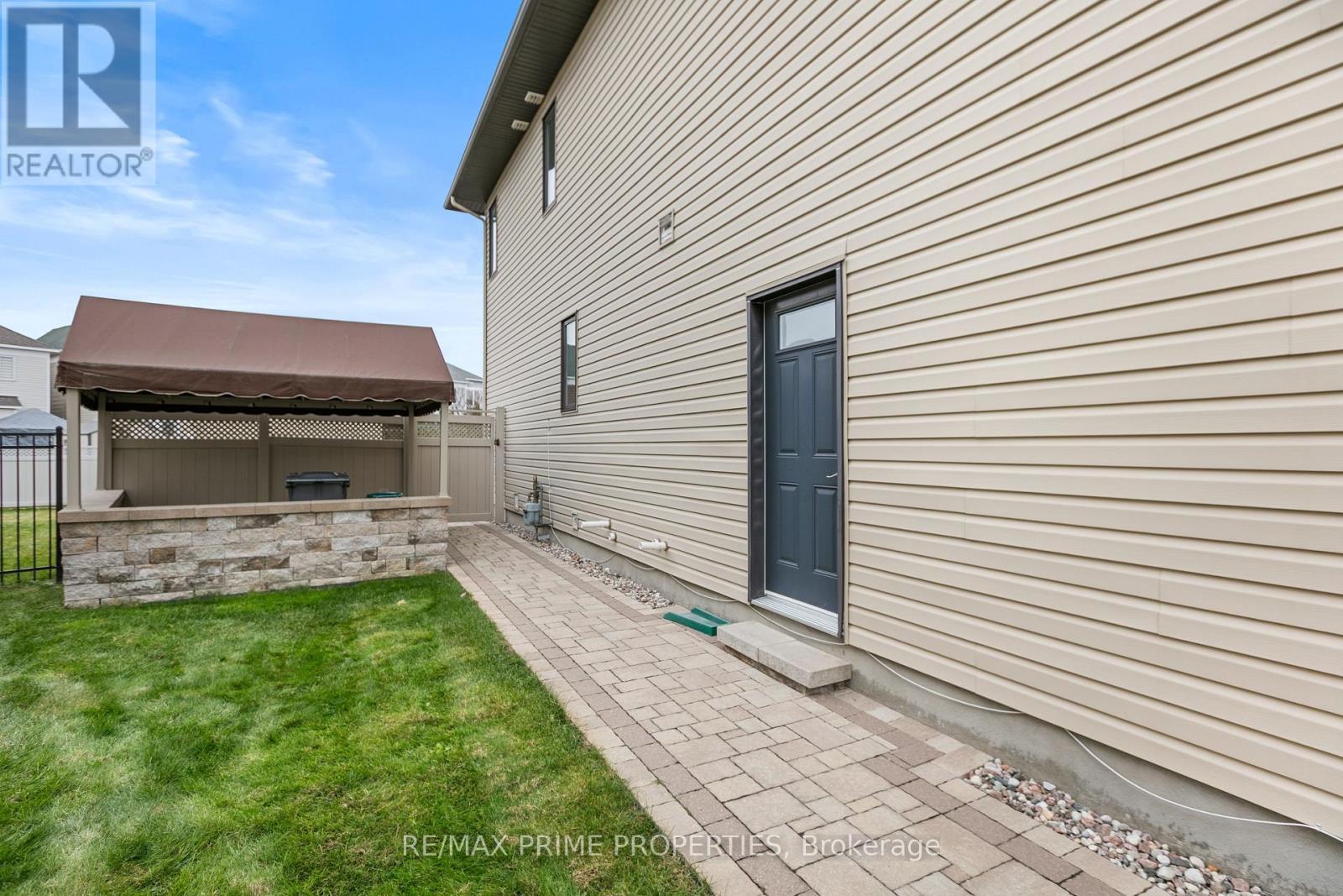 72 Branthaven Street, Ottawa, ON - Outdoor With Exterior