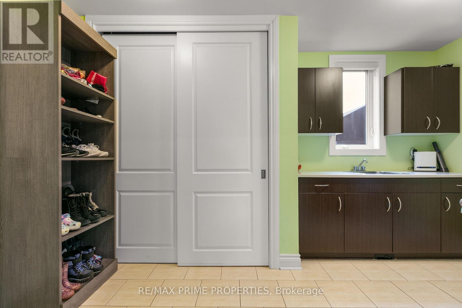 72 Branthaven Street, Ottawa, ON - Indoor Photo Showing Other Room