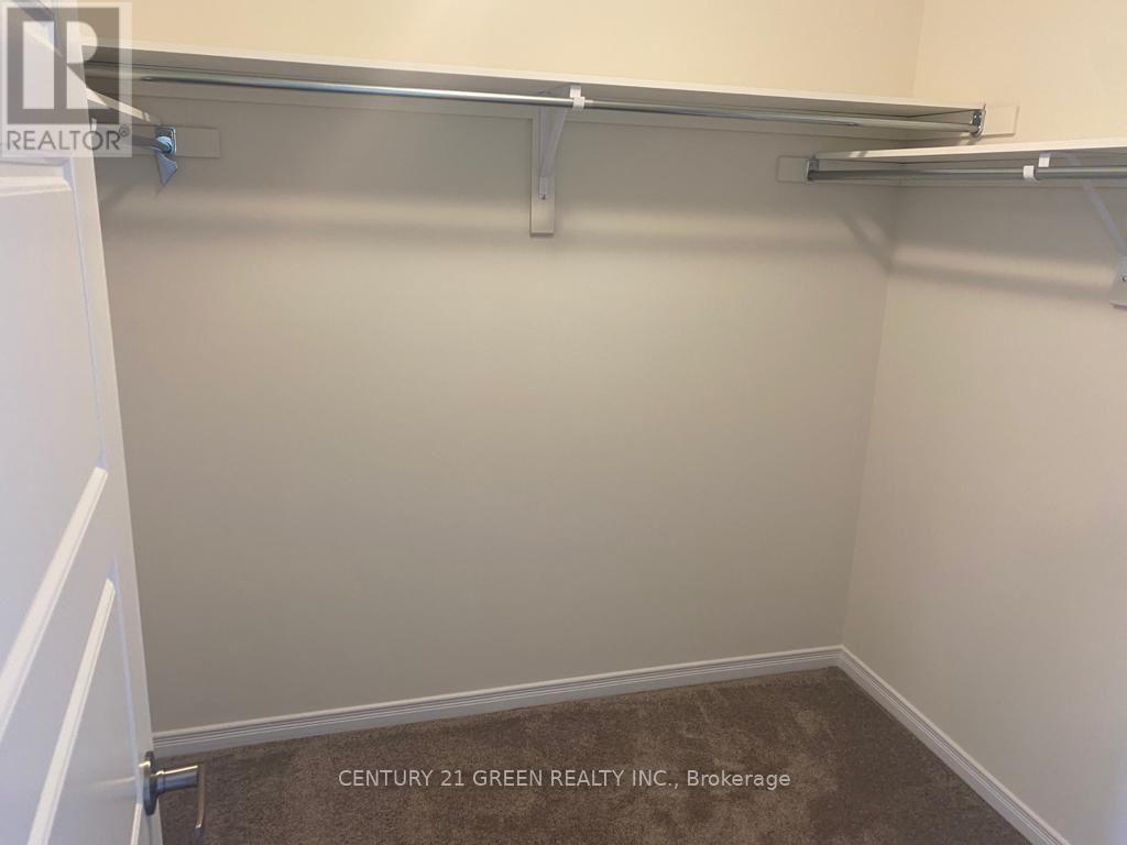 120 Esther Crescent, Thorold, ON - Indoor With Storage