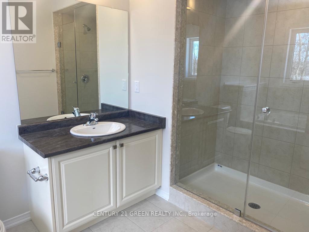 120 Esther Crescent, Thorold, ON - Indoor Photo Showing Bathroom