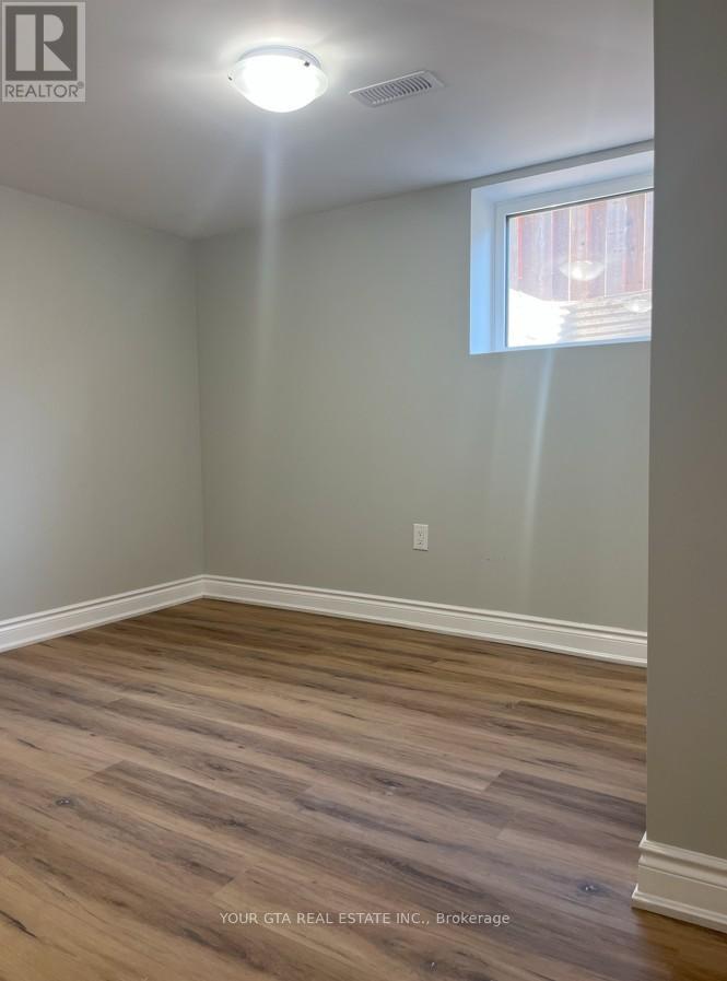 102 Massey Avenue, Kitchener, ON - Indoor Photo Showing Other Room