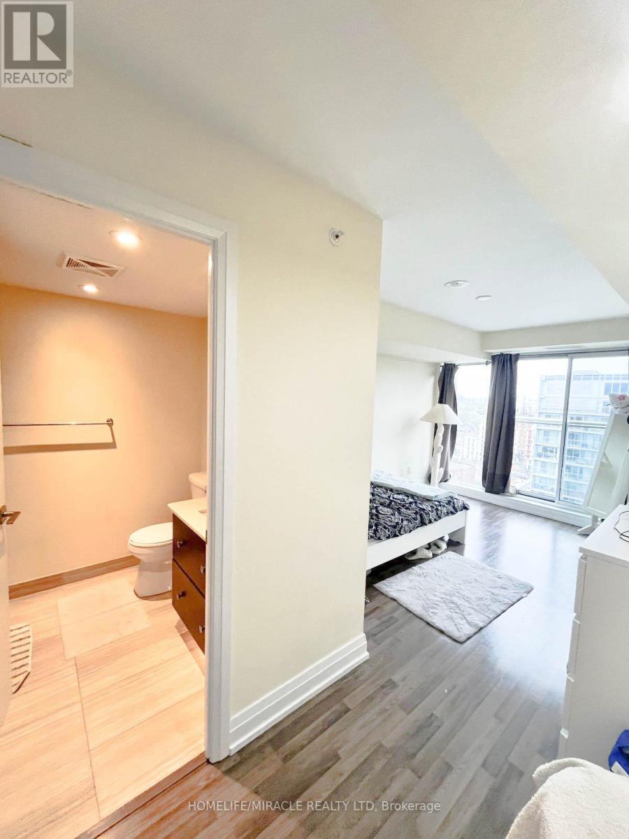 1301 - 565 Wilson Avenue, Toronto, ON - Indoor Photo Showing Other Room