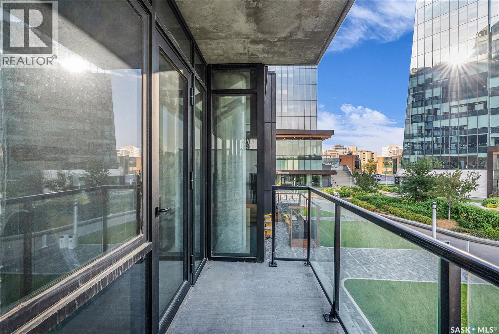 205 490 2Nd Avenue S, Saskatoon, SK - Outdoor With Exterior