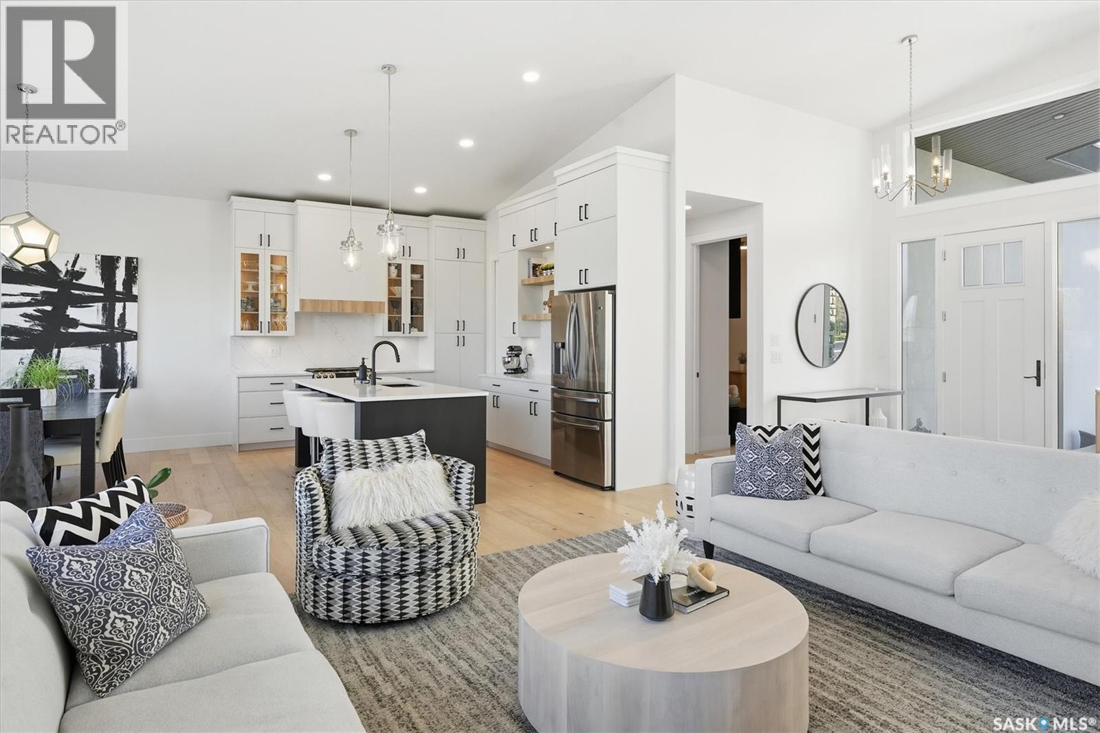 100 Greenbryre Crescent N, Corman Park Rm No. 344, SK - Indoor Photo Showing Living Room