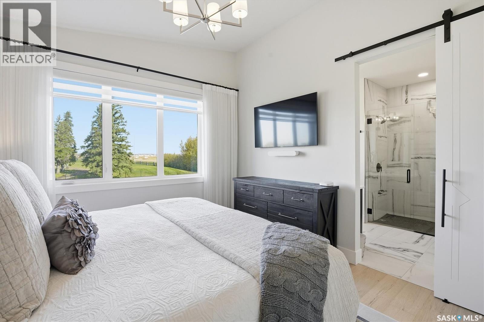 100 Greenbryre Crescent N, Corman Park Rm No. 344, SK - Indoor Photo Showing Bedroom