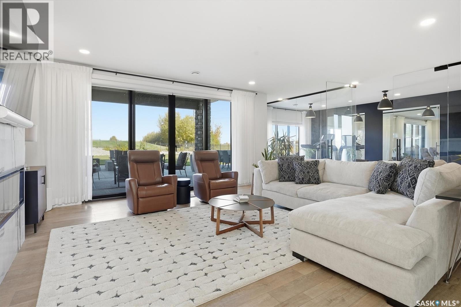 100 Greenbryre Crescent N, Corman Park Rm No. 344, SK - Indoor Photo Showing Living Room