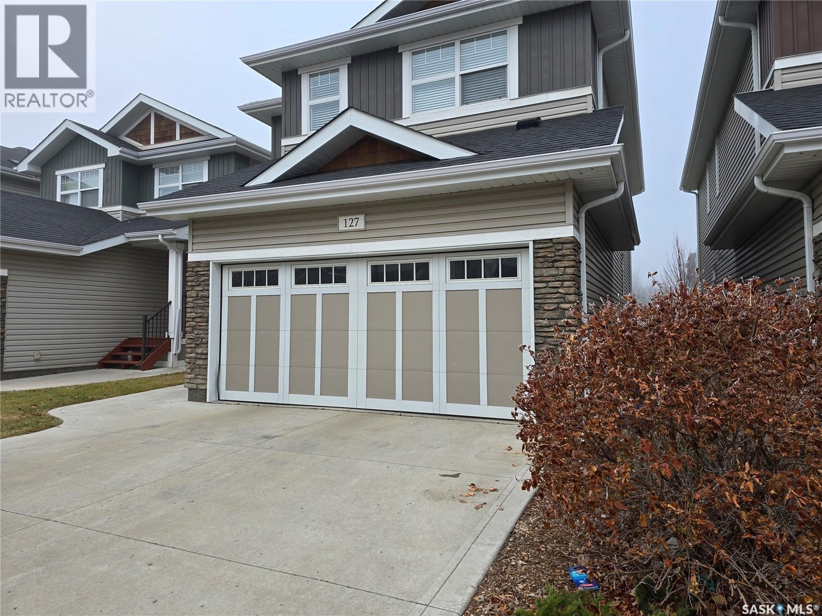 127 315 Dickson Crescent, Saskatoon, SK - Outdoor