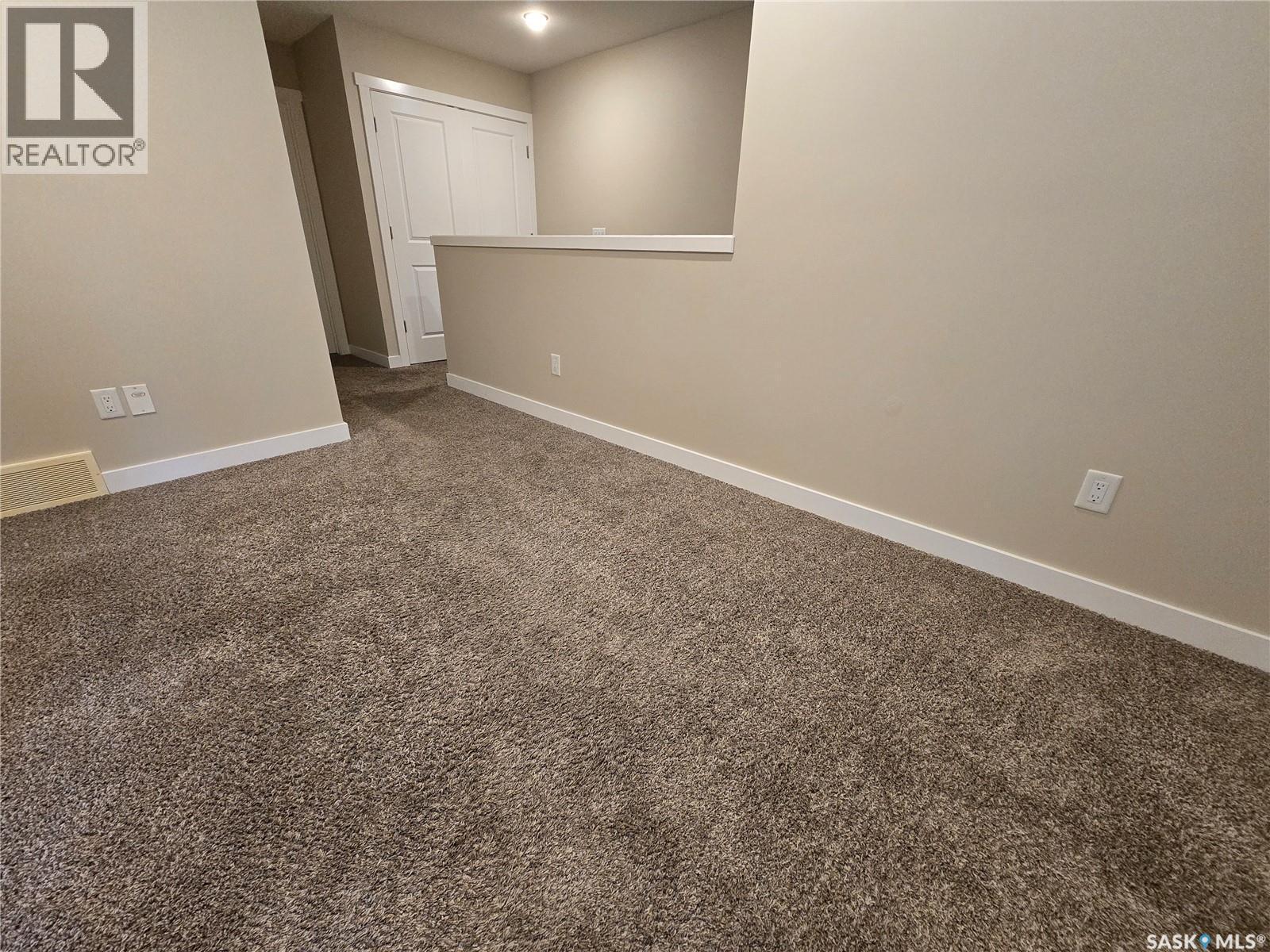 127 315 Dickson Crescent, Saskatoon, SK - Indoor Photo Showing Other Room