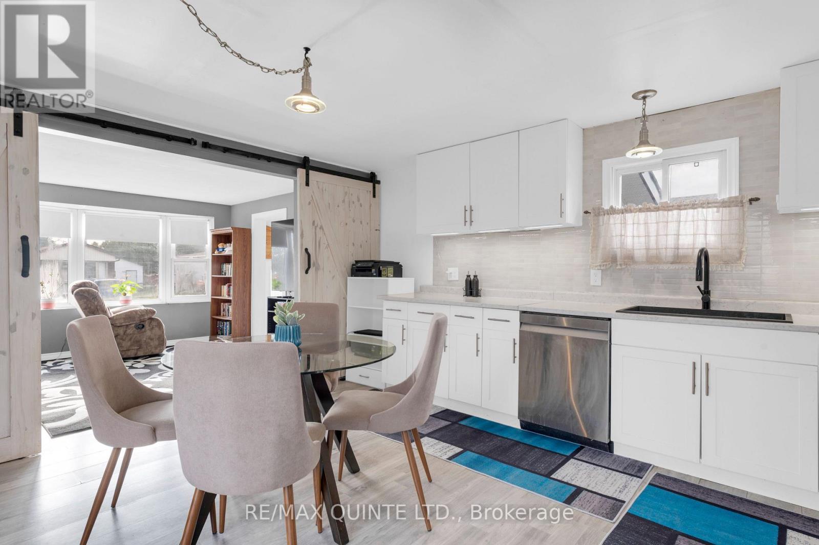 114 - 529 Old Highway 2, Quinte West (Sidney Ward), ON - Indoor