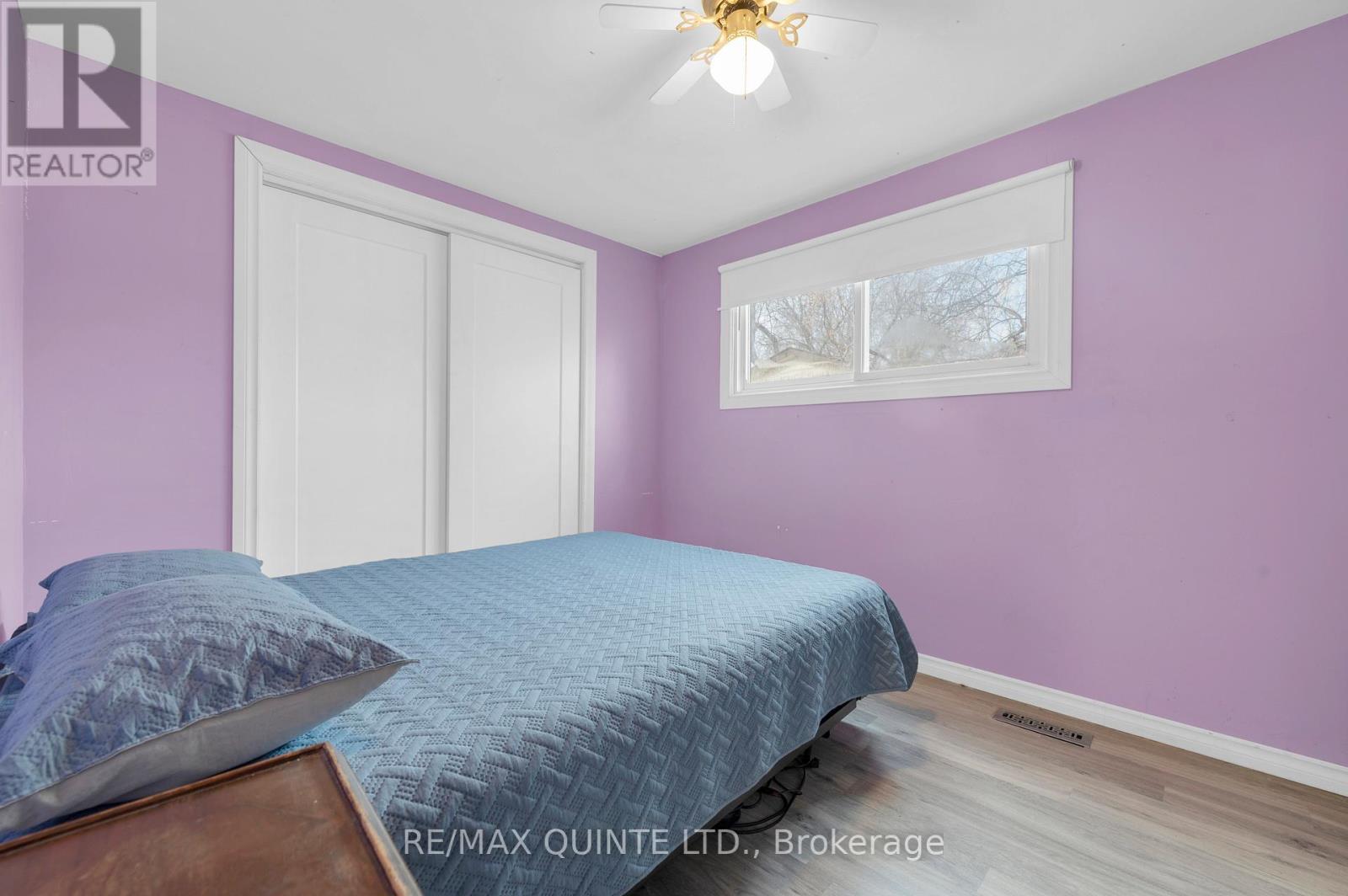 114 - 529 Old Highway 2, Quinte West (Sidney Ward), ON - Indoor Photo Showing Bedroom
