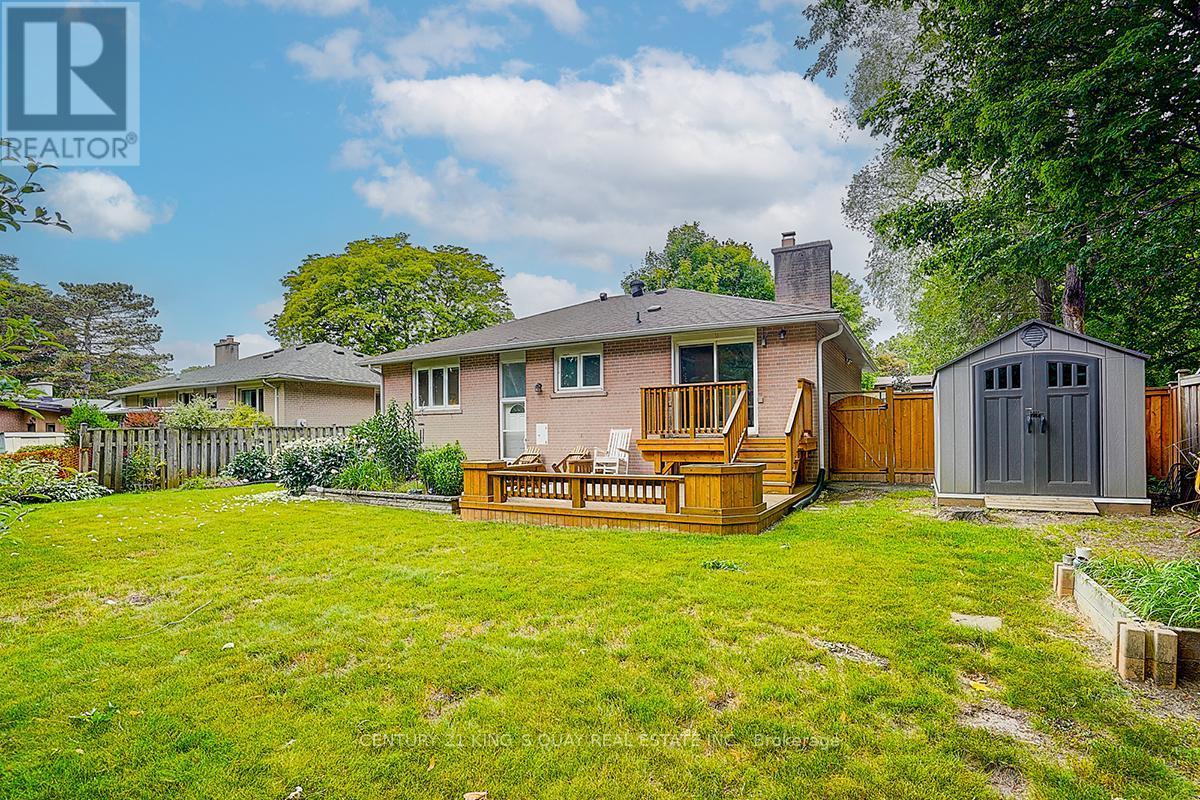 55 Three Valleys Drive, Toronto, ON - Outdoor With Deck Patio Veranda