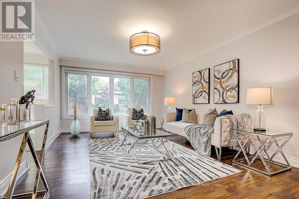 55 Three Valleys Drive, Toronto, ON - Indoor